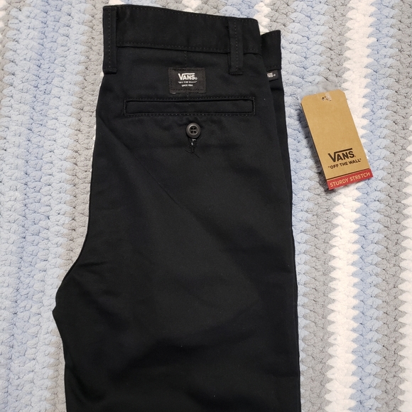 Brand new boys shorts - Picture 3 of 6